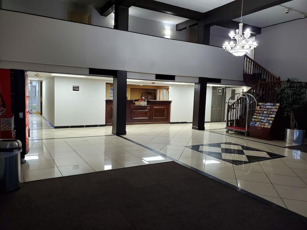 אינדיאנפוליס Royal Inn Hotel מראה חיצוני תמונה