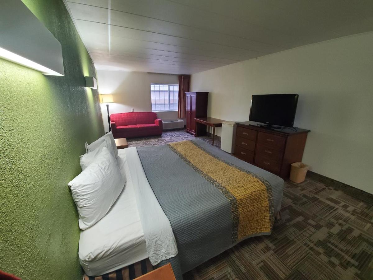 אינדיאנפוליס Royal Inn Hotel מראה חיצוני תמונה
